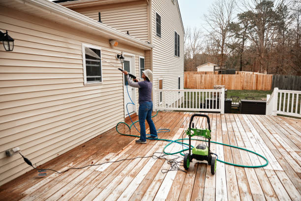 Best Concrete Pressure Washing  in Umatilla, OR