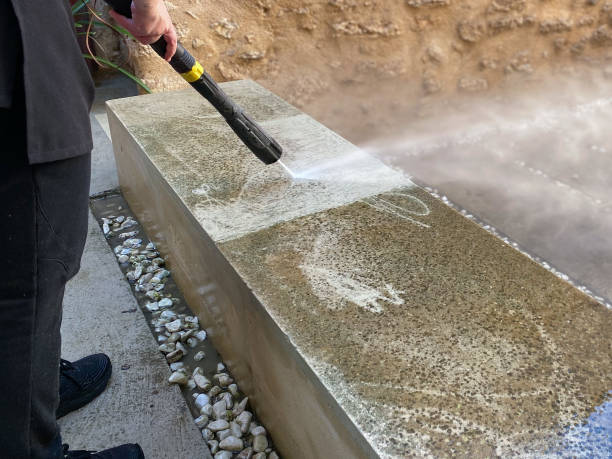 Best Garage Pressure Washing  in Umatilla, OR